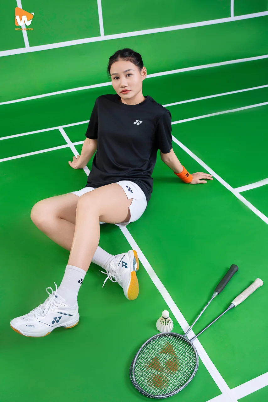 Look Book Yonex — Look Book — Media WinWin