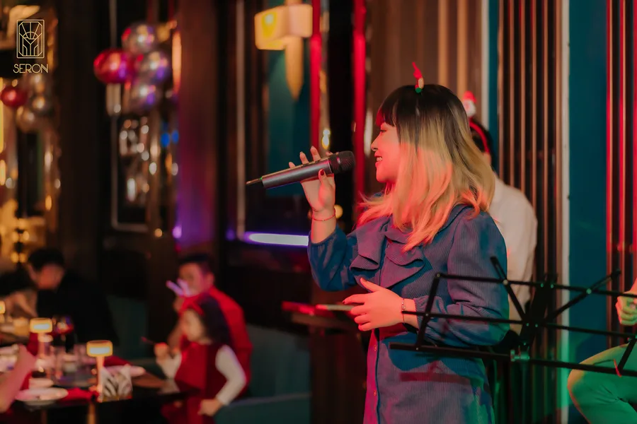 Seron Bistro & Lounge — Hoạt động — Media WinWin