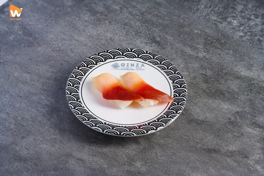 Chụp Ảnh Món Ăn Shushi Ginza Japanese Restaurant — Concept — Media WinWin