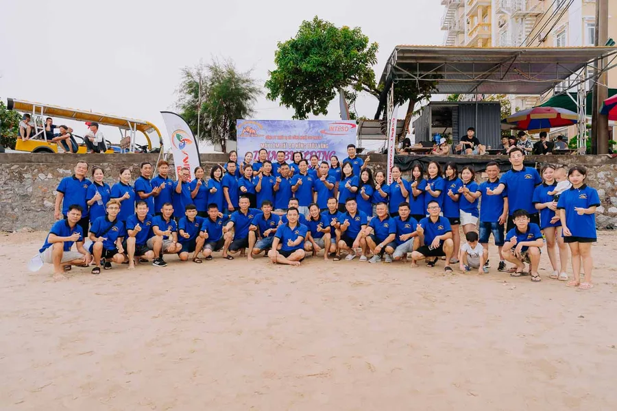 Chụp Ảnh Team Bulding Intesco — Hoạt động — Media WinWin