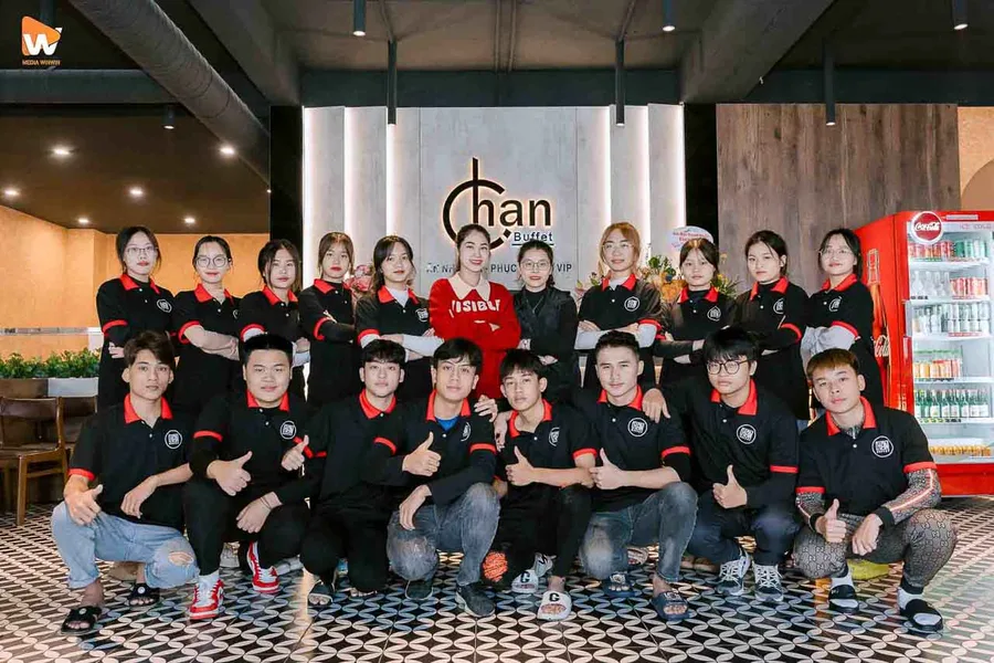 Chụp Ảnh Khai Trương Chạn Buffet — Hoạt động — Media WinWin