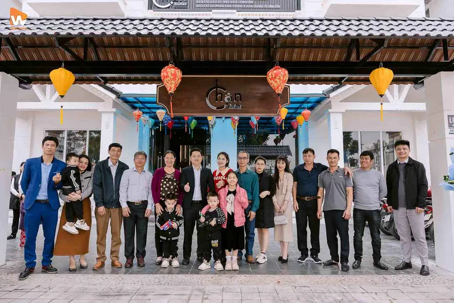 Chụp Ảnh Khai Trương Chạn Buffet — Hoạt động — Media WinWin
