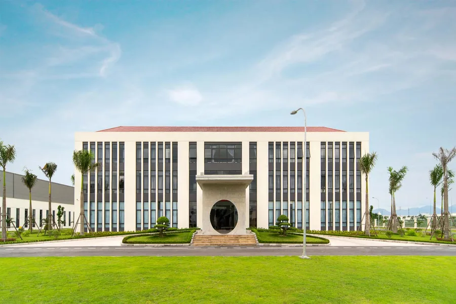 Chụp Ảnh Nhà Máy Hợp Lực — Không Gian — Media WinWin