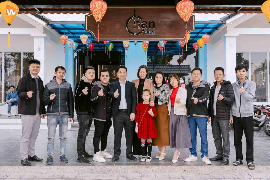 Chụp Ảnh Khai Trương Chạn Buffet — Hoạt động — Media WinWin