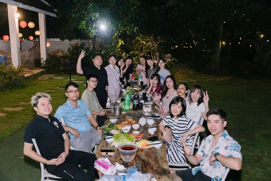 Chụp Ảnh Team Building Happy Nest — Hoạt động — Media WinWin